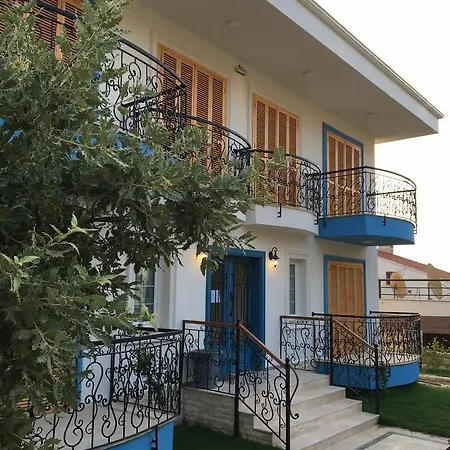 Apartahotel Clementin Suits Siğacık