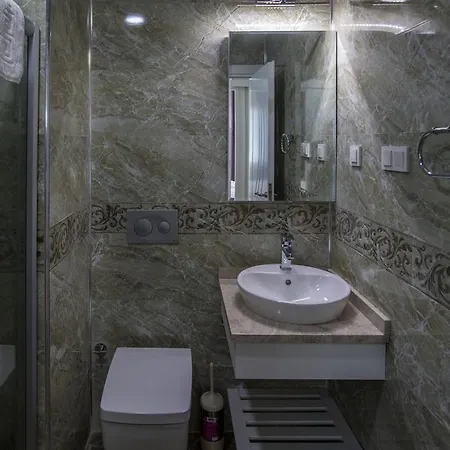 Apartahotel Clementin Suits *