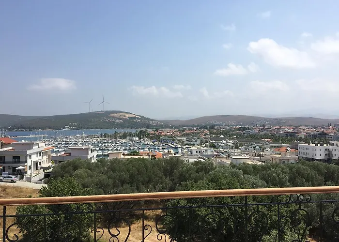 Apartahotel Clementin Suits Siğacık