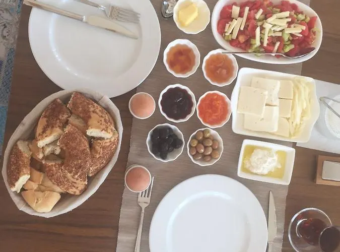 Clementin Suits 3* Siğacık