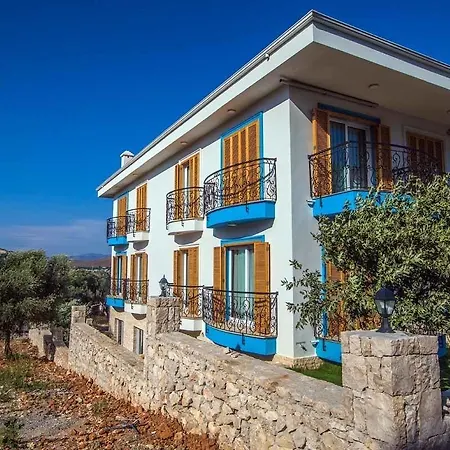Clementin Suits מלון דירות Siğacık