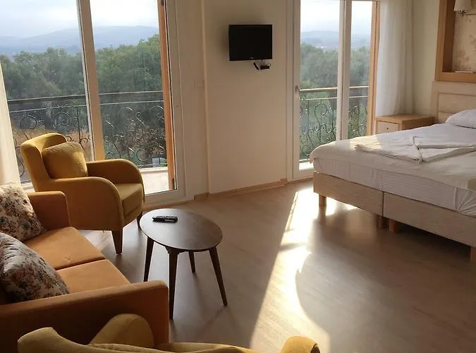 Clementin Suits Hotel apartamentowy